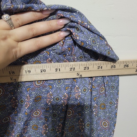 Max Studio Women's Crepe Shirtale Wrap Floral Print Surplice Blouse L - Picture 8 of 12